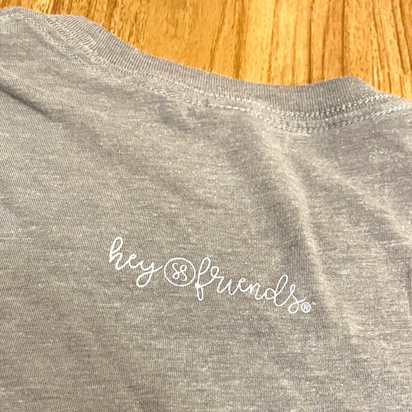 Hey Friends (as featured on the Drew Barrymore Show) Pullover and Tee - Picture 7 of 9